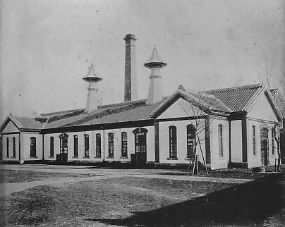 Printing Bureau paper-making plant at Oji during the Meiji era