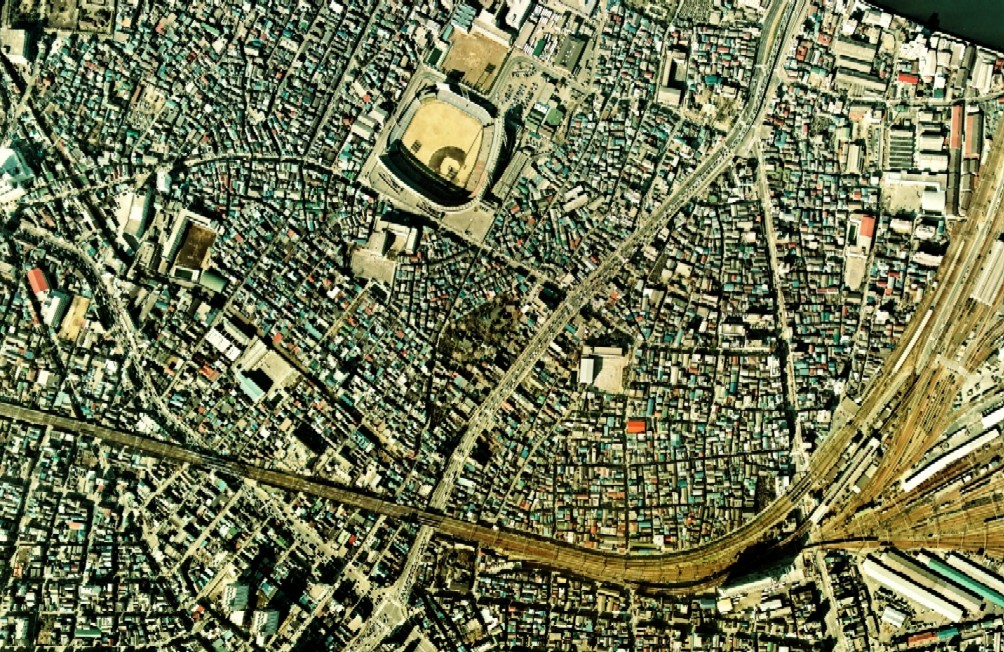 Aerial photograph of Tokyo Stadium and surrounding railway lines in 1974