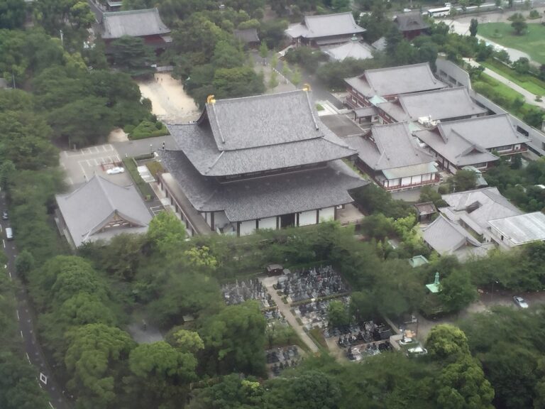 The History of Shiba: The Lost Temple City beneath Tokyo Tower neighborhood history