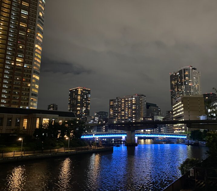 芝浦の運河と夜景