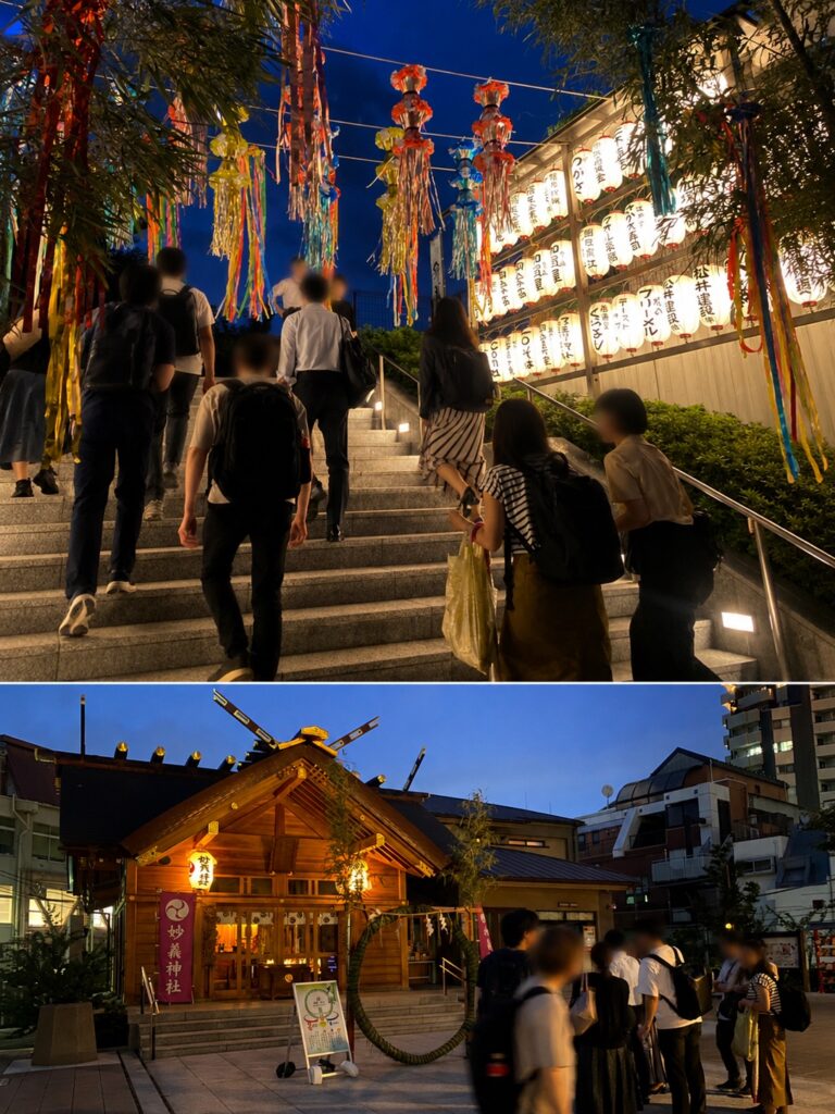 妙義神社の七夕飾りと参加者
