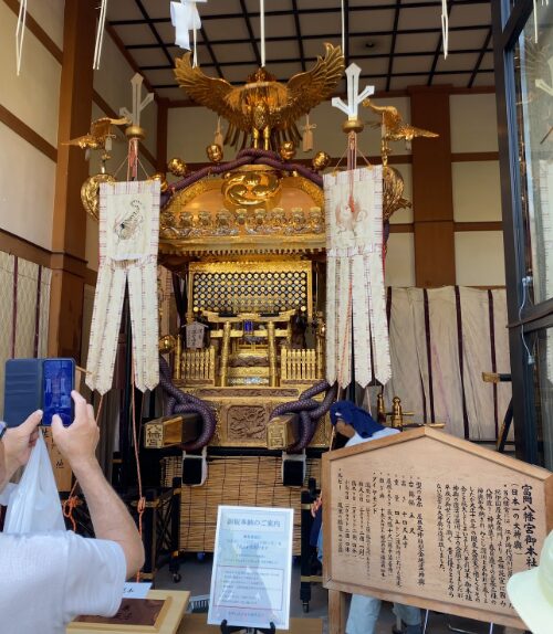 2025年に富岡八幡宮で見学した巨大な宮神輿・一の宮