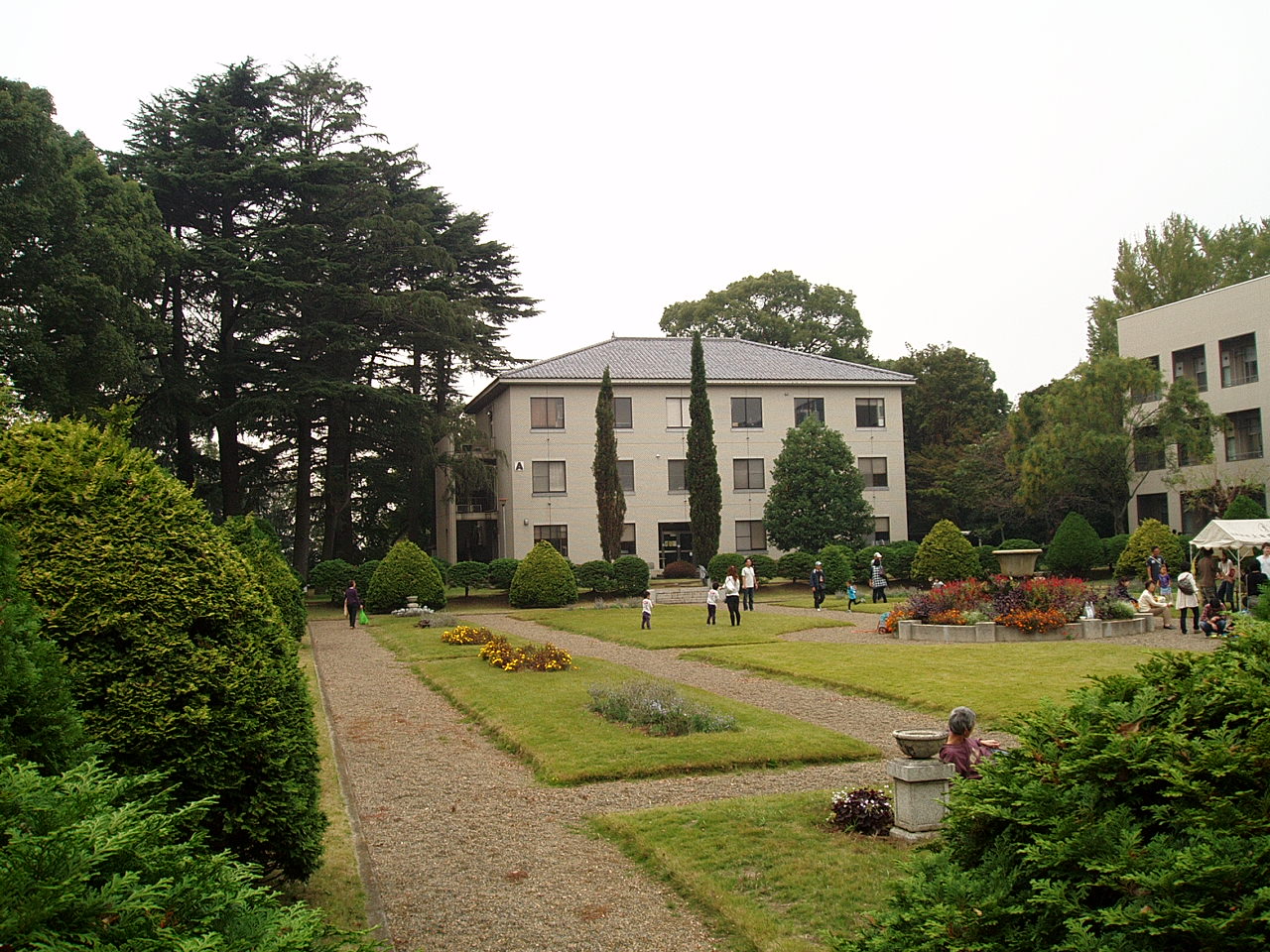 千葉大学松戸キャンパスのフランス式庭園