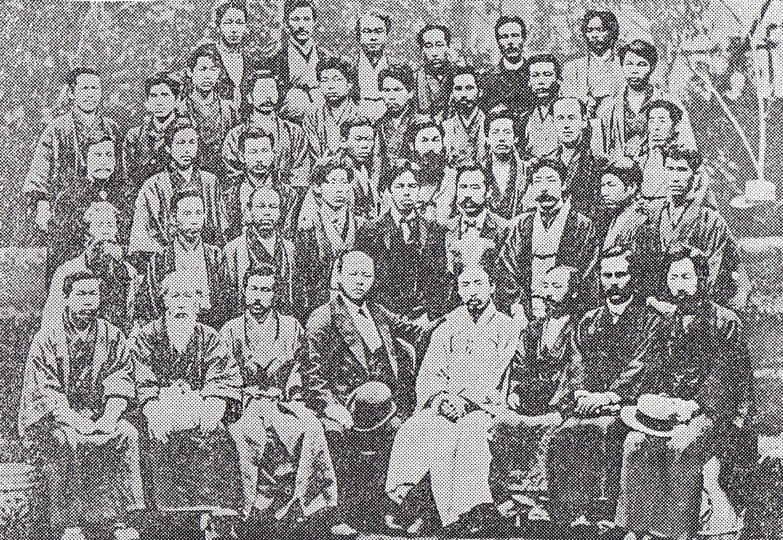 1883年の第三回全国基督教信徒大親睦会に集まった新島襄や内村鑑三ら