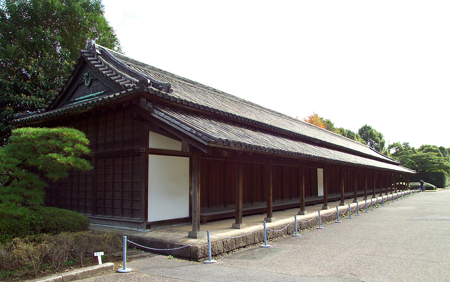 皇居東御苑に現存する江戸城百人番所
