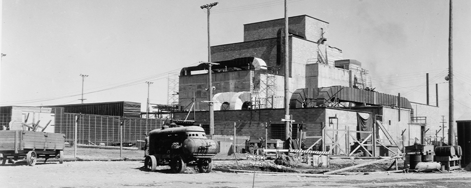 1944年、建設中のハンフォードB炉