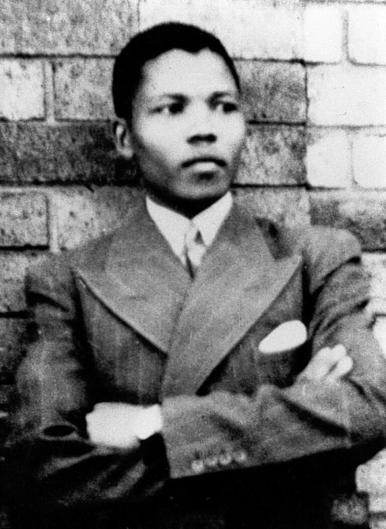 音楽はネルソン・マンデラ解放にどう関わったのか|「Free Nelson Mandela」から1988年コンサートまで