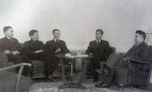 1954年5月、ジュネーブ会議のベトナム民主共和国代表団