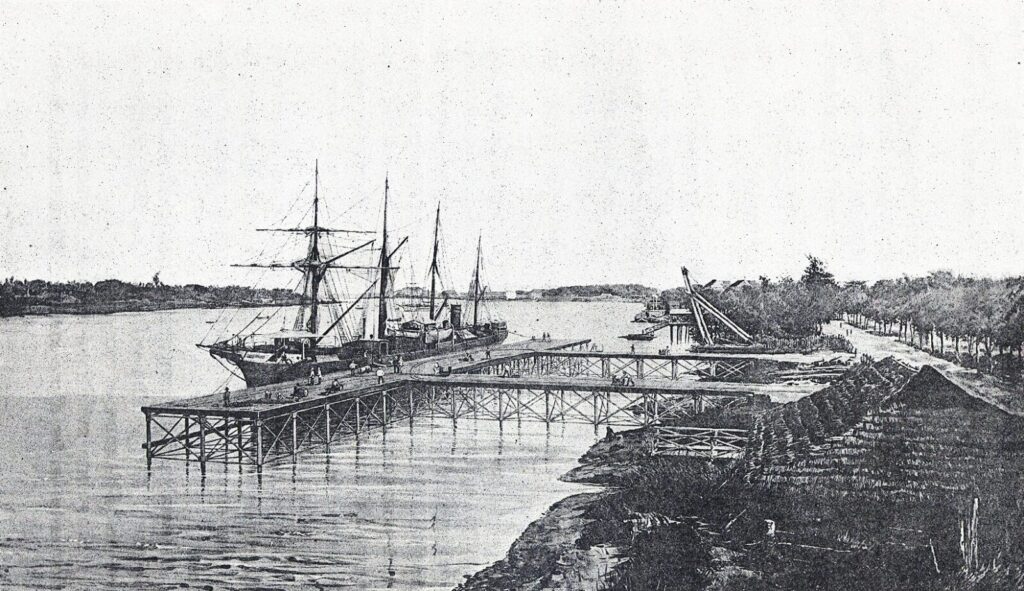 1888年、建設中のサイゴン港桟橋