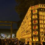 三万の灯りが夜空を包む――靖国神社みたままつり「前夜祭」にいこう【開催レポート】