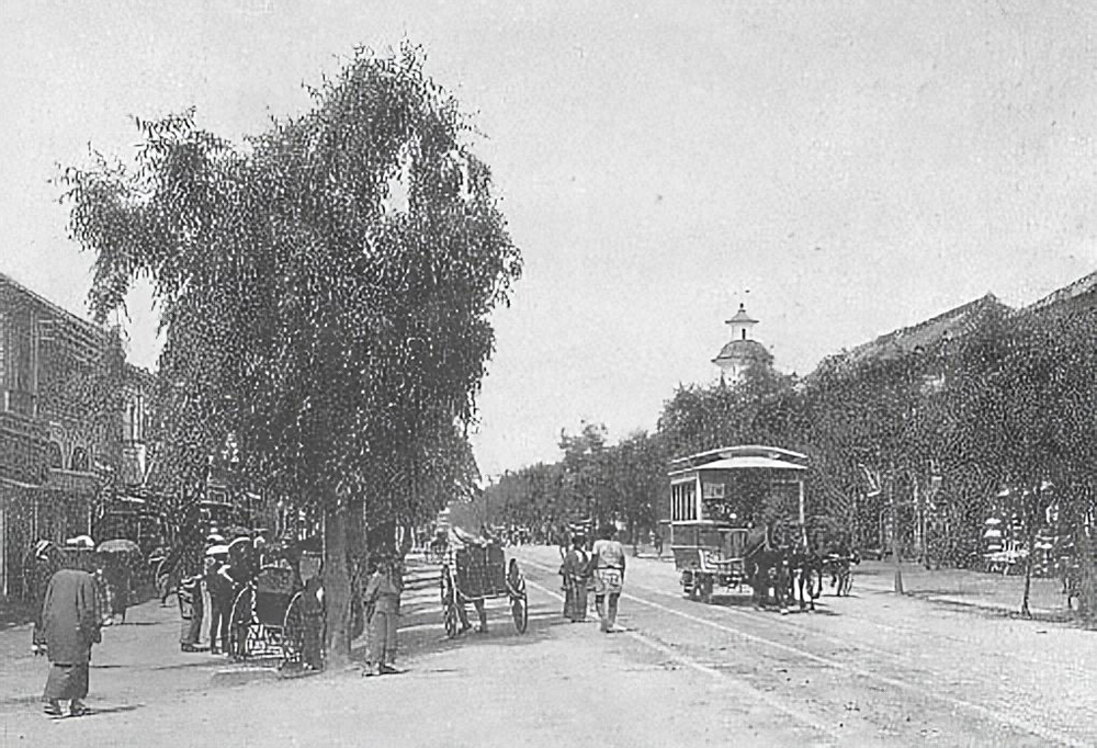 1880年代の銀座の街並み