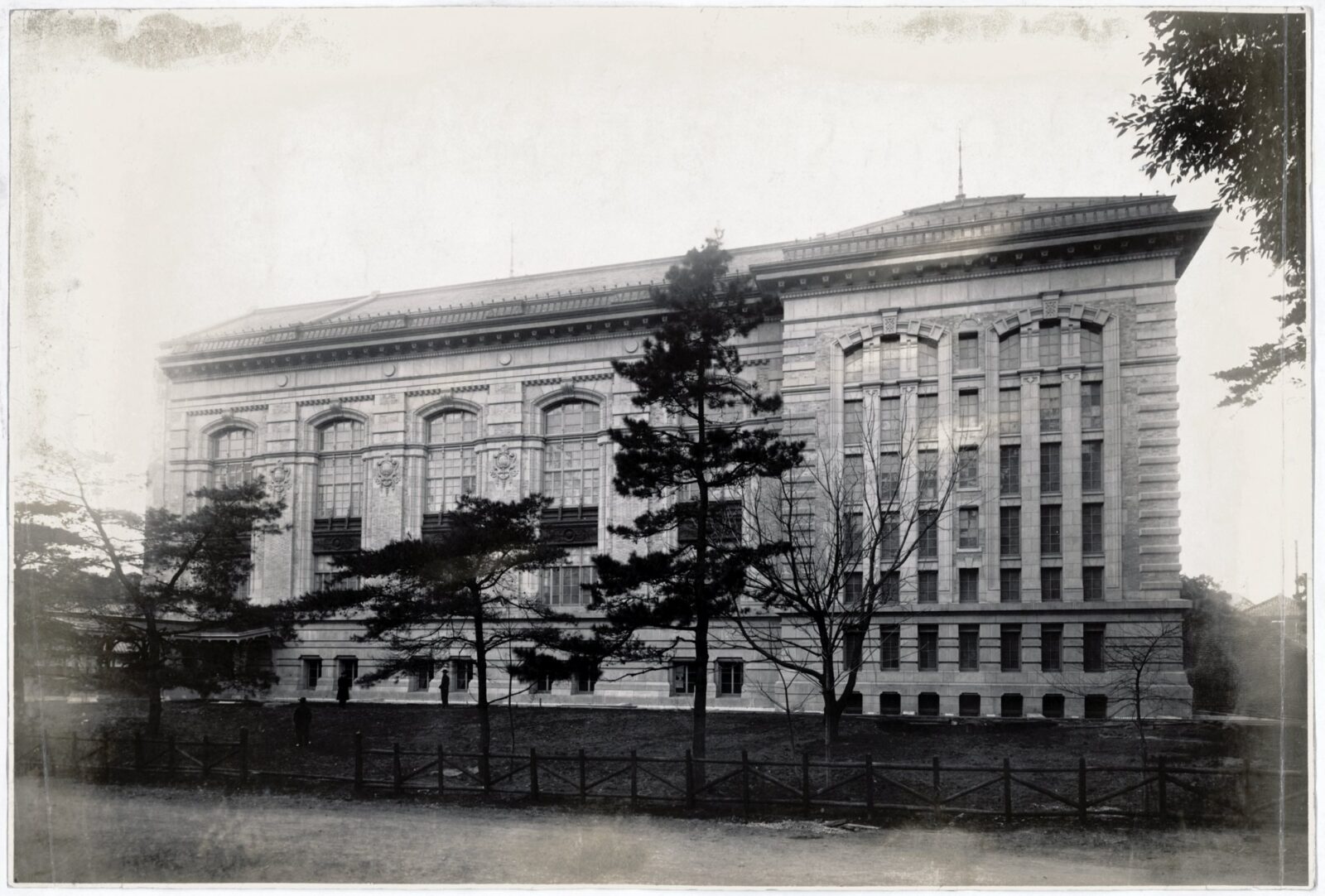 明治期の帝国図書館外観