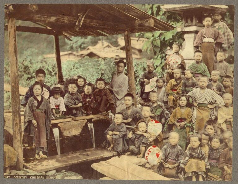 日本人の名前はどう変わった?江戸・明治の戸籍から令和、ベトナムの名付けまで