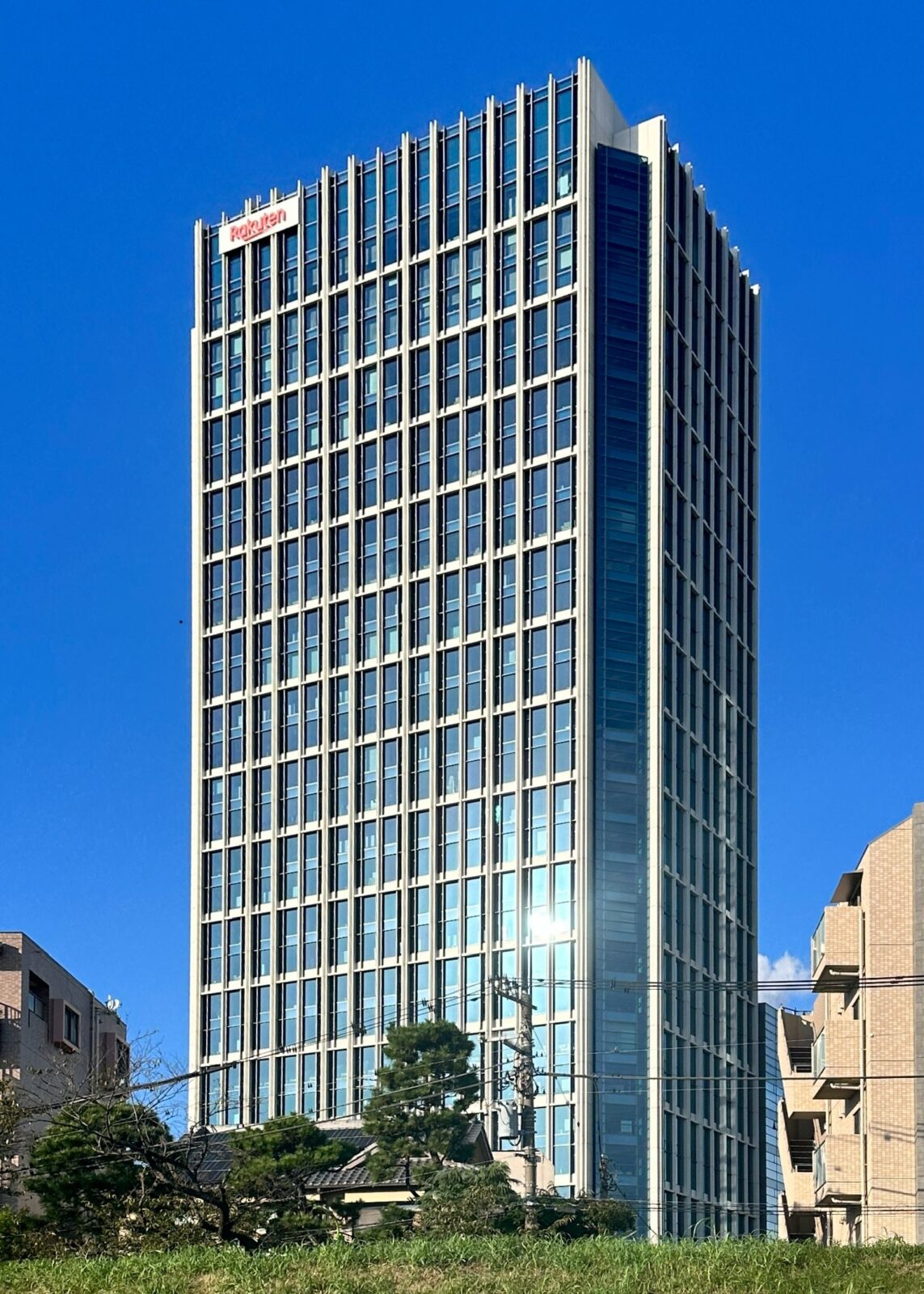 楽天の本社が入る楽天クリムゾンハウス