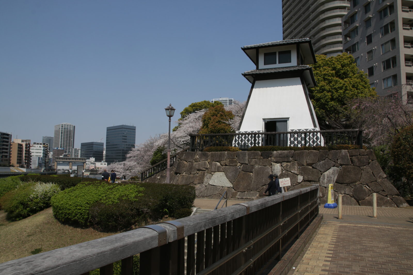 佃公園に復元された石川島灯台