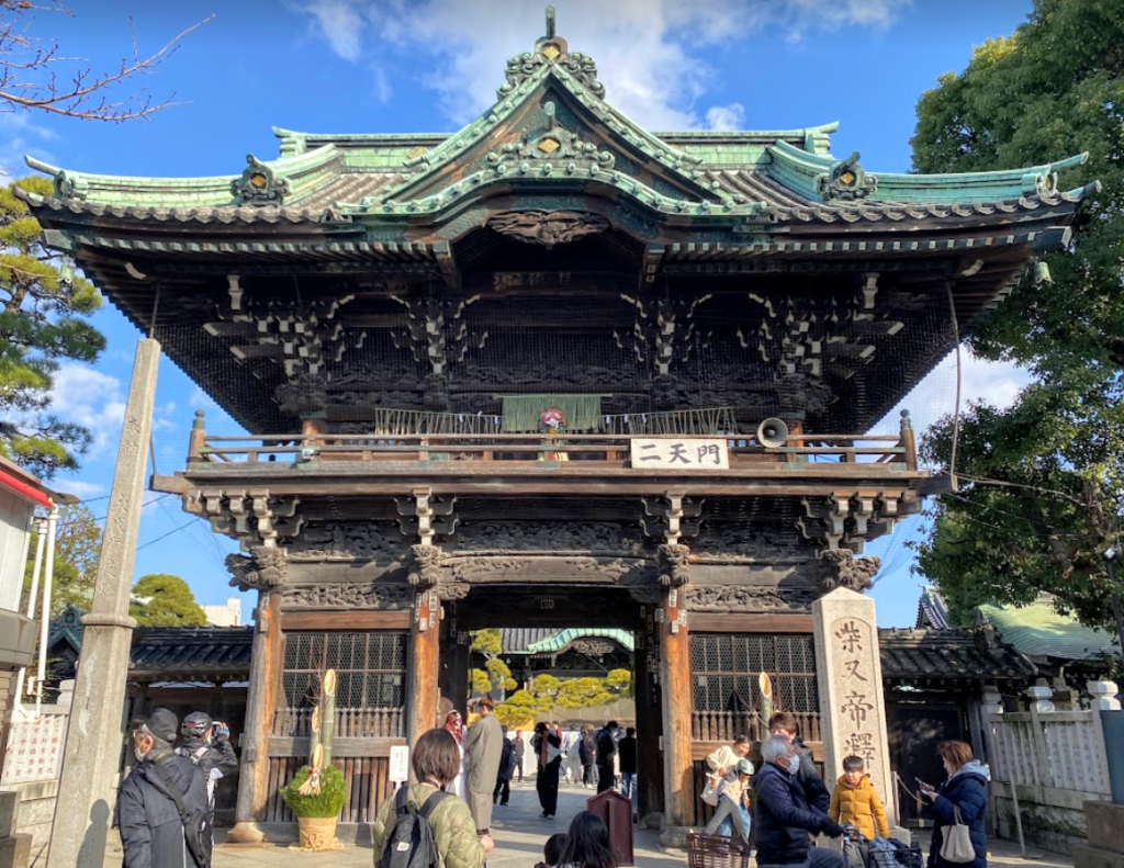 柴又帝釈天題経寺の二天門