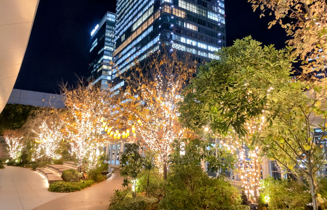東京ミッドタウン八重洲YAESU TERRACEのイルミネーション