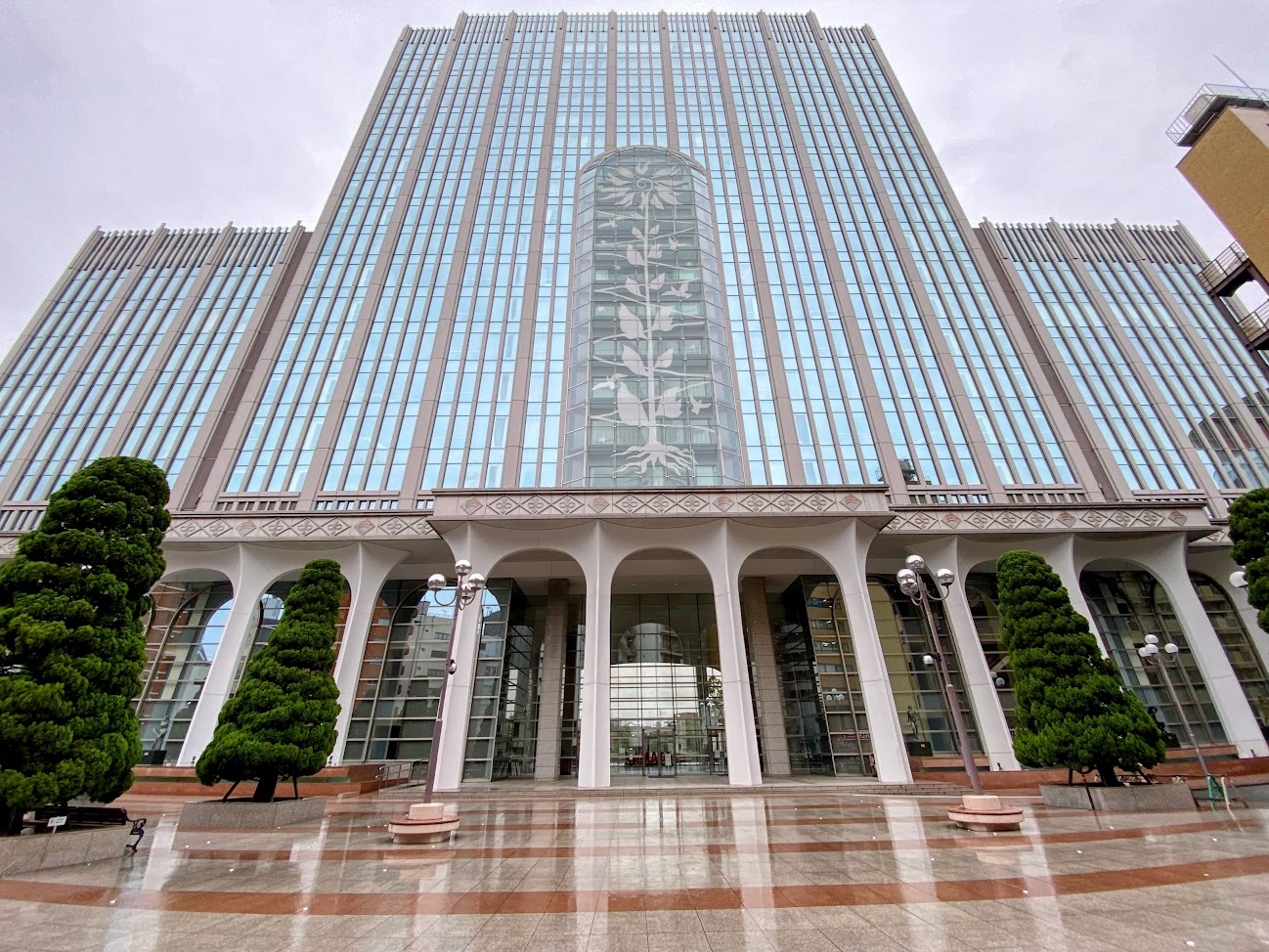 片柳学園蒲田キャンパス3号館の外観