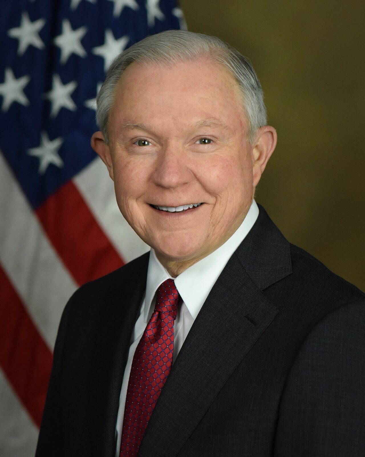 第1次トランプ政権のジェフ・セッションズ司法長官公式肖像