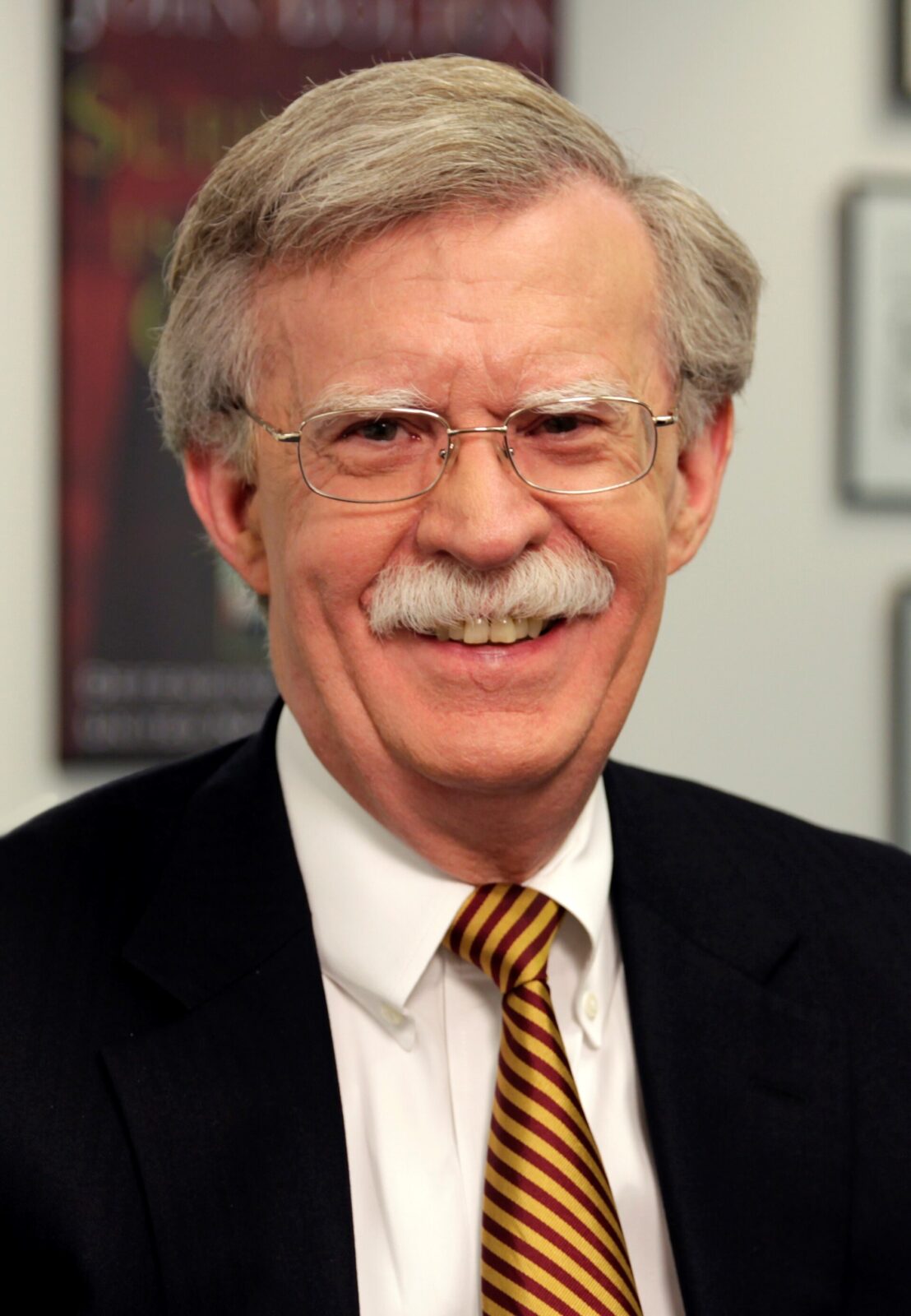 第1次トランプ政権のジョン・ボルトン国家安全保障担当大統領補佐官公式肖像