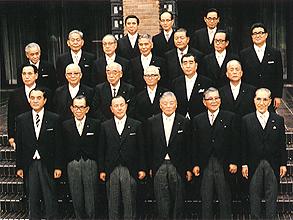 第1次田中角栄内閣発足後の記念撮影