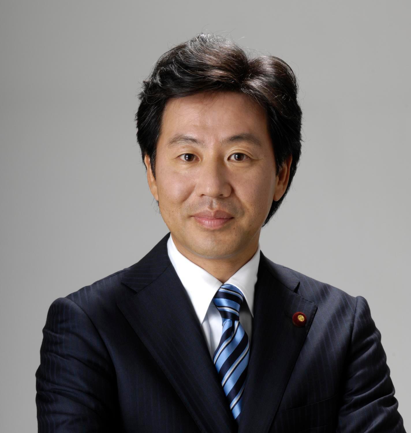 安住淳財務大臣