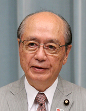 前田武志国土交通大臣