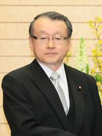 中川正春文部科学大臣・防災担当大臣