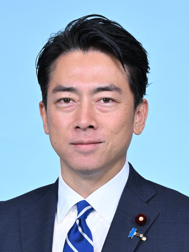 小泉進次郎防衛大臣