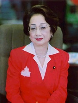 扇千景国土交通大臣