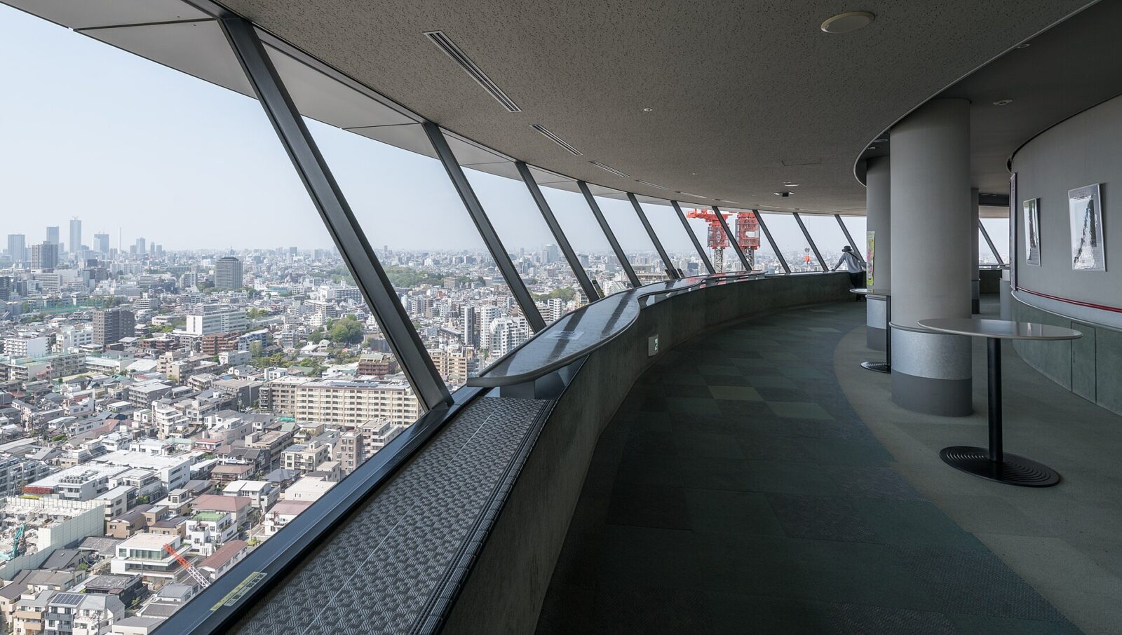 2019年の文京シビックセンター25階展望ラウンジ内部